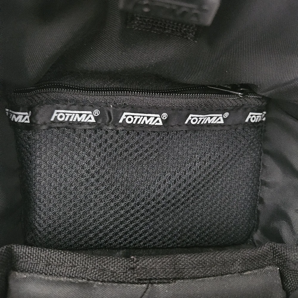 Fotima black camera‎ carrying case model no. 60C with strap and pockets